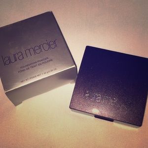 Laura Mercier foundation powder✨